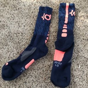 kevin durant elite nike socks